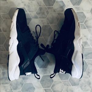 Nike Air Huarache Ultra